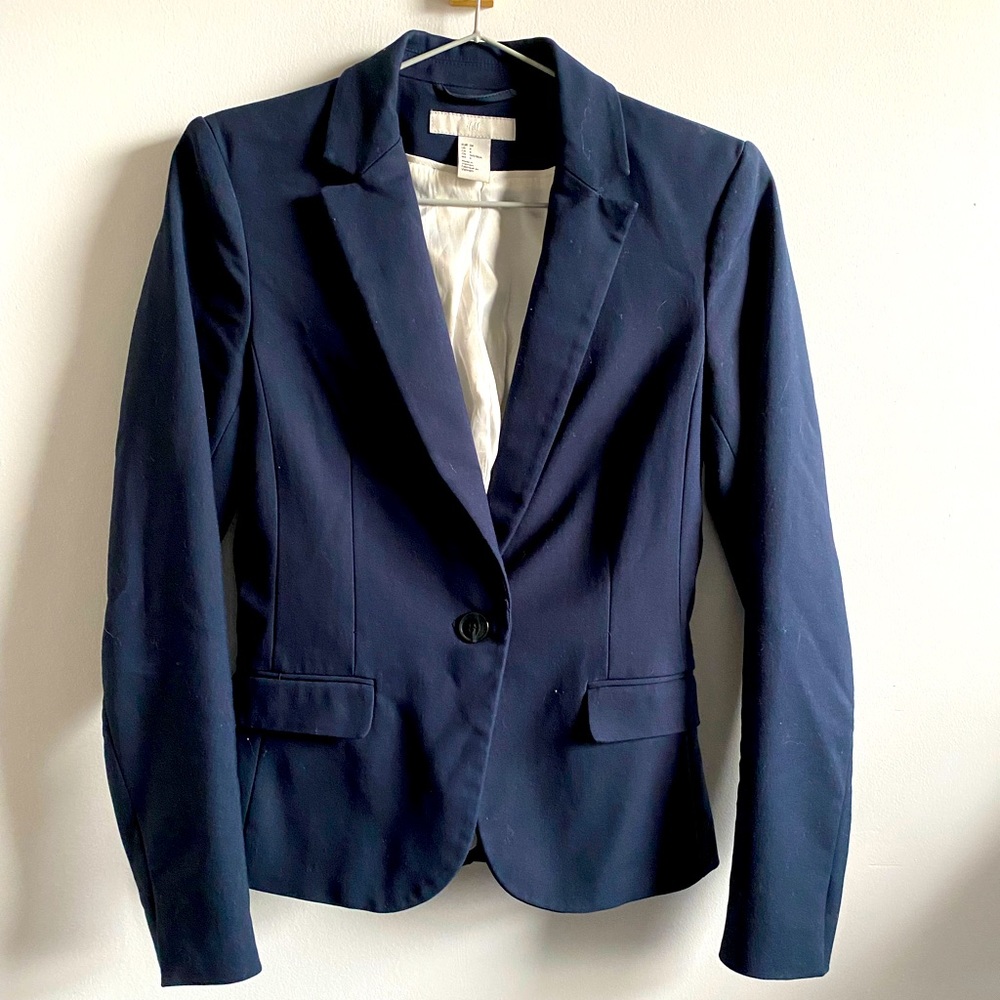 LAST CHANCE - H&M fitted single breasted navy Blazer - Picture 1 of 3